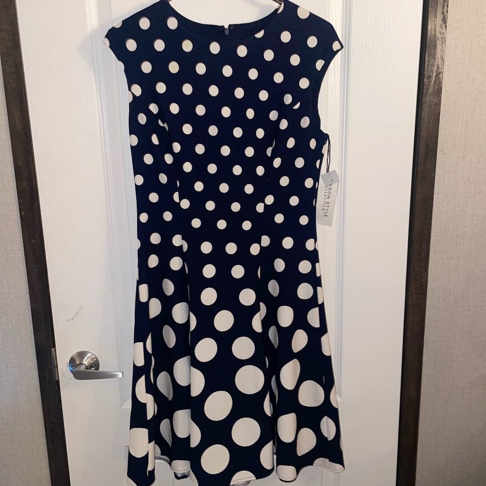 Womens Dress NWT